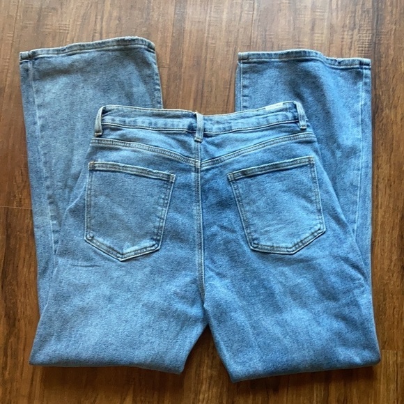 Almost famous Jeans distressed‎ wide leg cropped size 5 - Picture 5 of 5